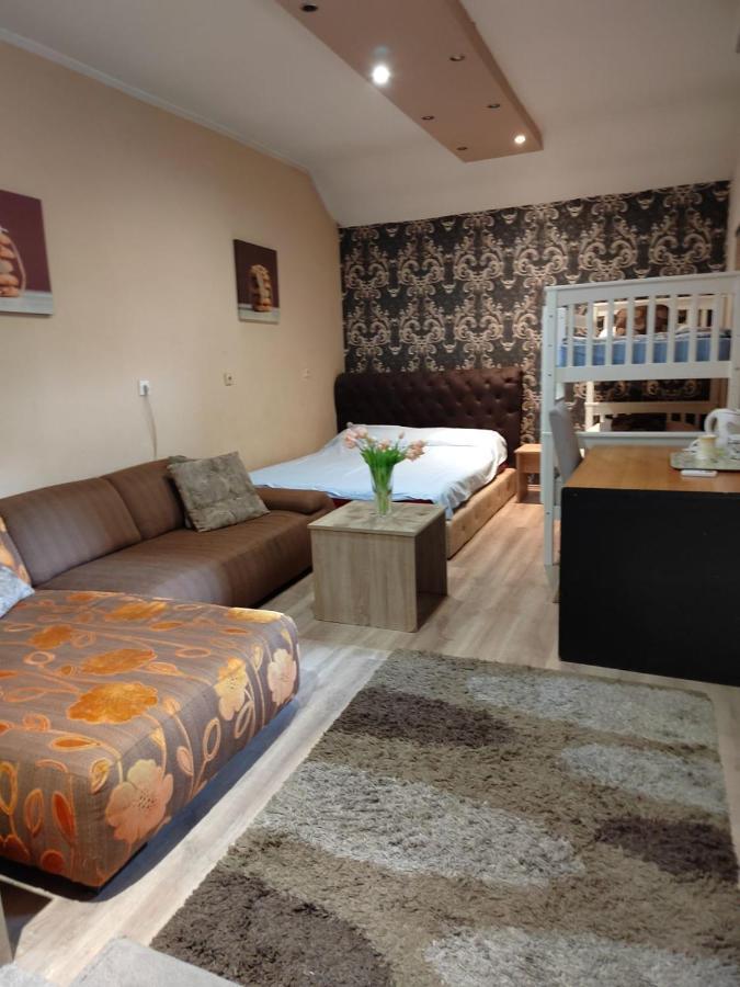 Guest House Maja Новий Сад Екстер'єр фото
