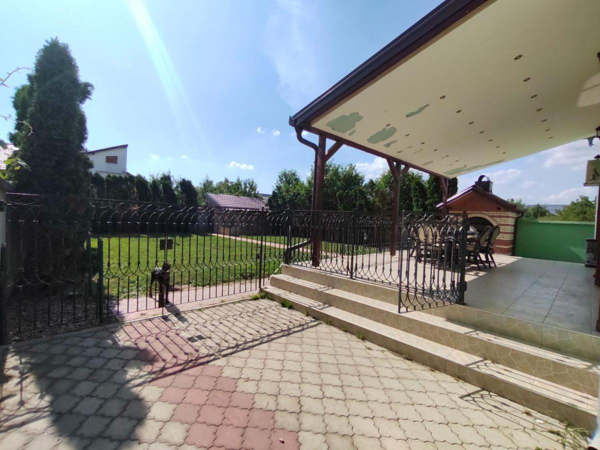 Guest House Maja Новий Сад Екстер'єр фото